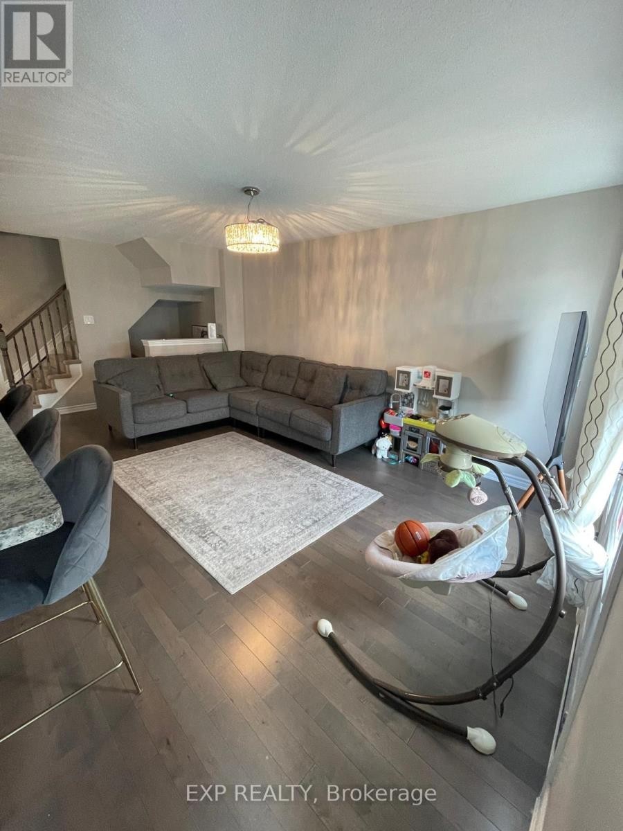 












916 FAMEFLOWER STREET

,
Ottawa,




Ontario
K2J0T3

