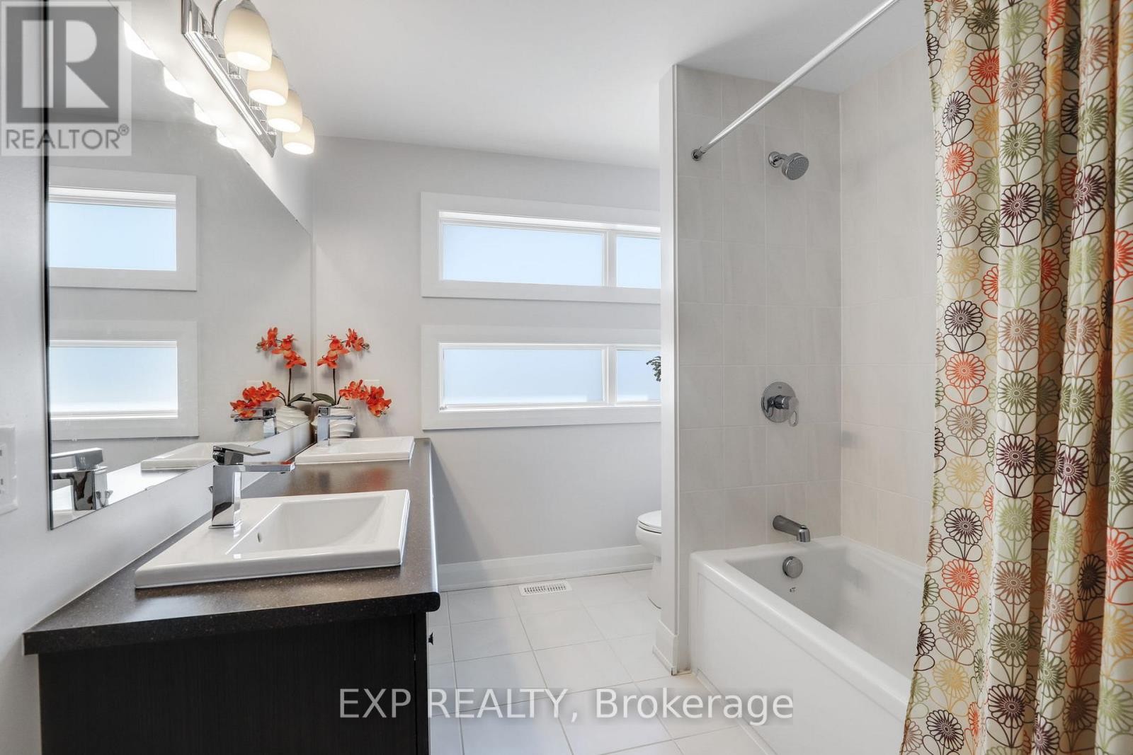 












143 CAMBIE ROAD

,
Ottawa,




Ontario
K1X0A6

