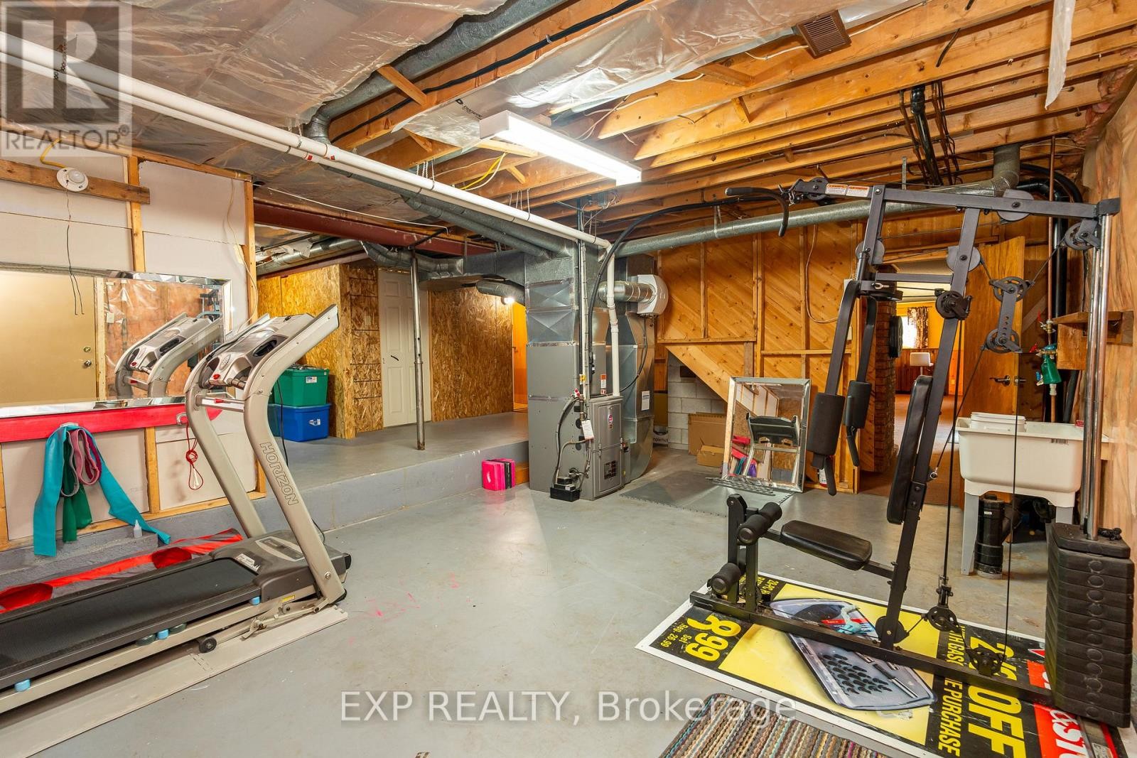 












1437 USBORNE STREET

,
McNab/Braeside,




Ontario
K0A1G0

