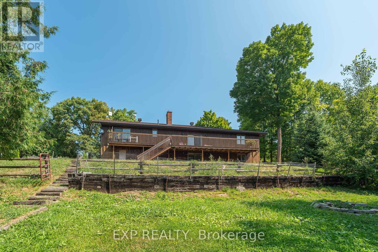 












1437 USBORNE STREET

,
McNab/Braeside,




Ontario
K0A1G0

