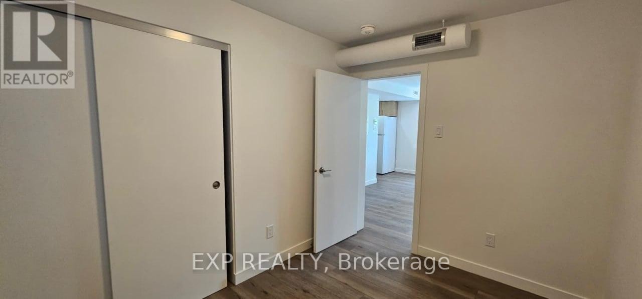 












02 - 216 MCARTHUR AVENUE

,
Ottawa,




Ontario
K1L6P5

