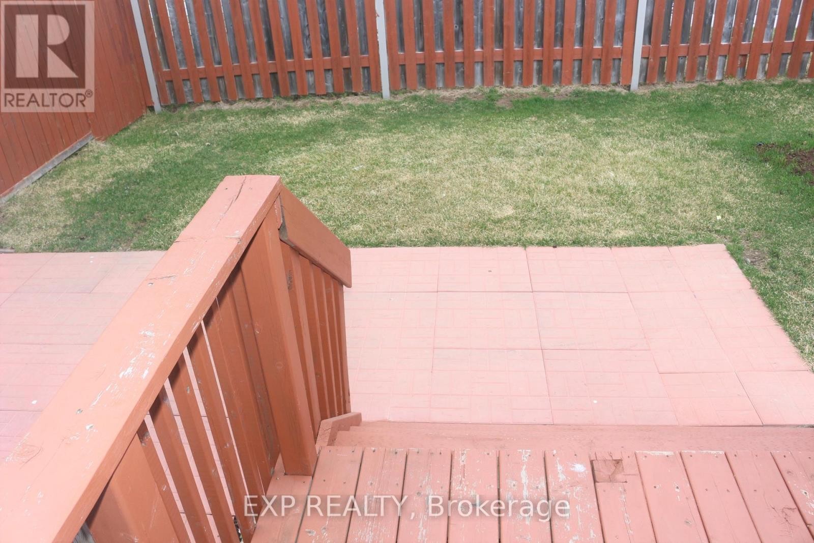 












848 ASHENVALE WAY

,
Ottawa,




Ontario
K4A0S1

