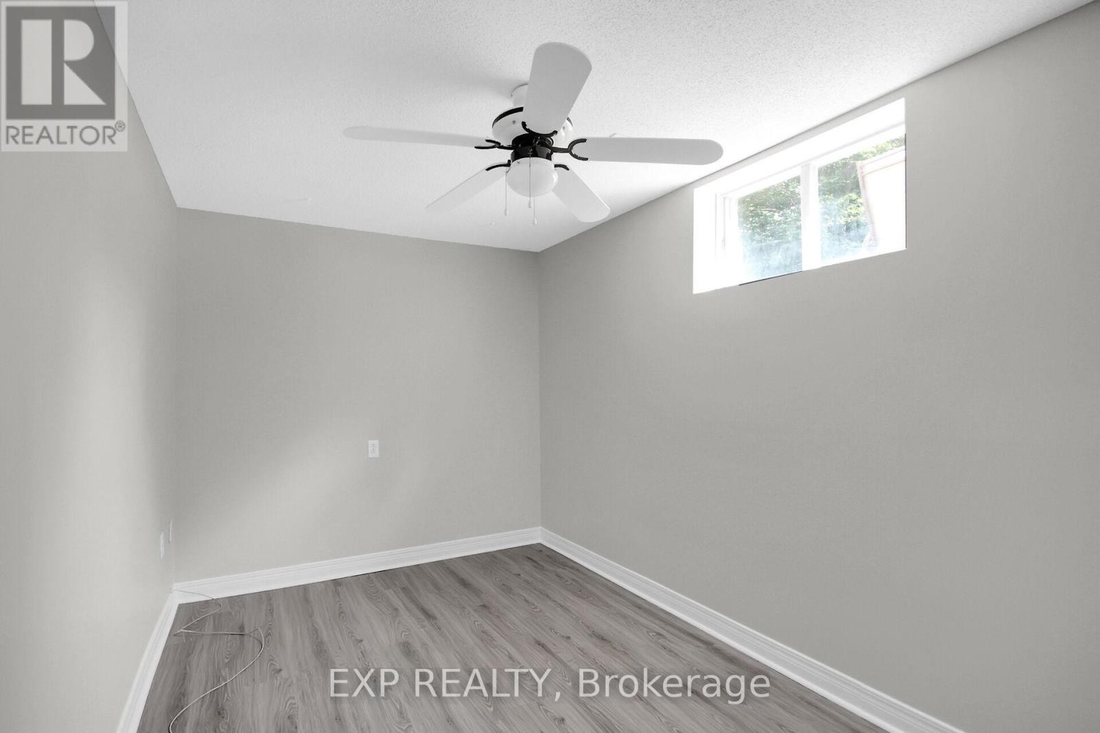 












1083 EADIE ROAD

,
Russell,




Ontario
K4R1E5

