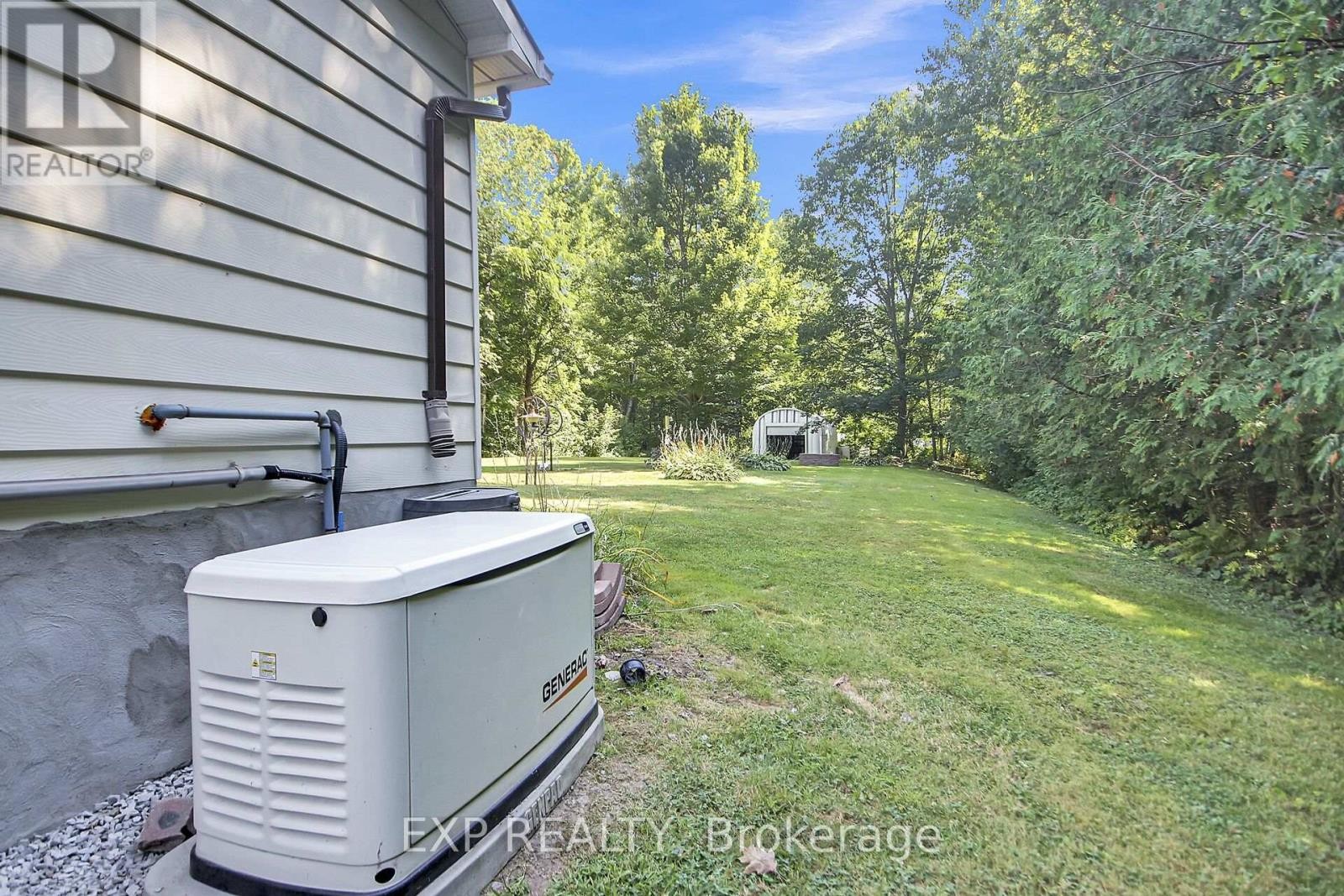 












1083 EADIE ROAD

,
Russell,




Ontario
K4R1E5

