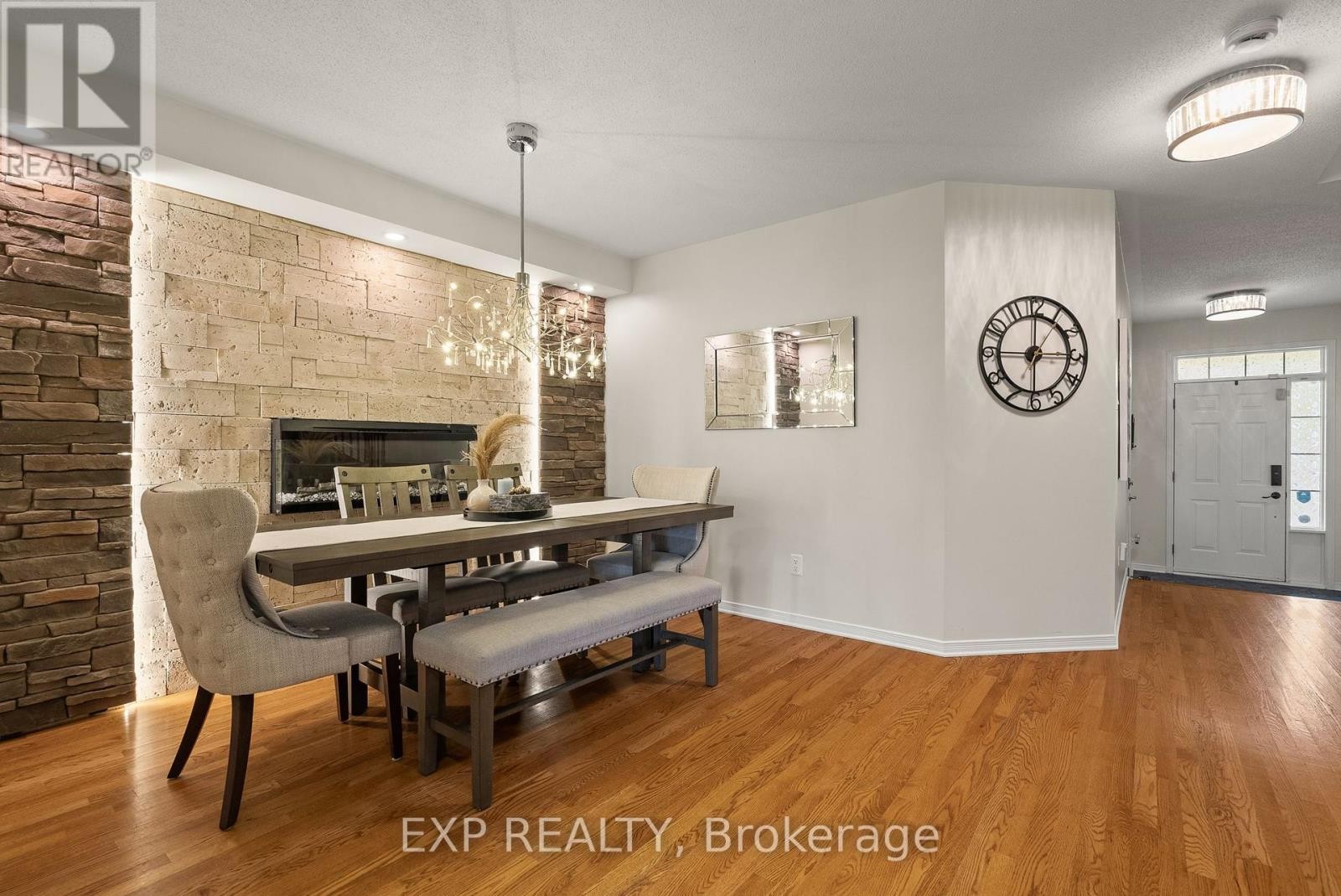 












229 DUNTROON CIRCLE

,
Ottawa,




Ontario
K1T4C9

