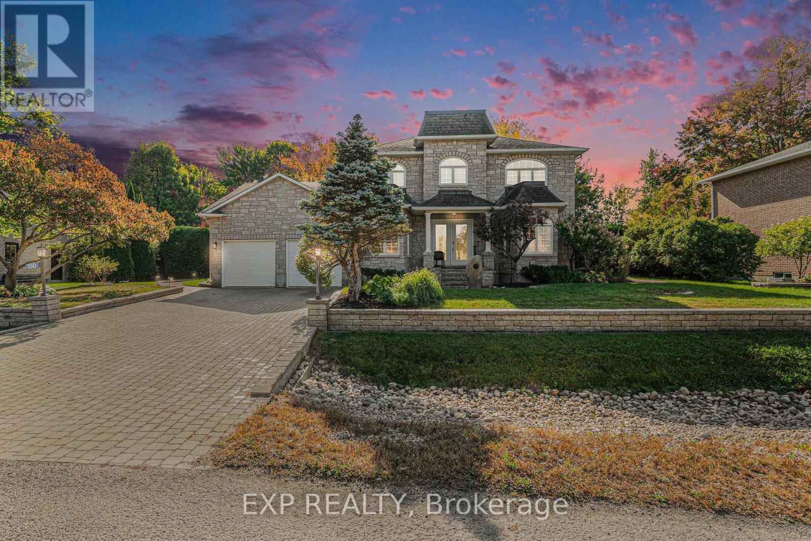 












150 TOPAZE AVENUE

,
Ottawa,




Ontario
K4B1K1

