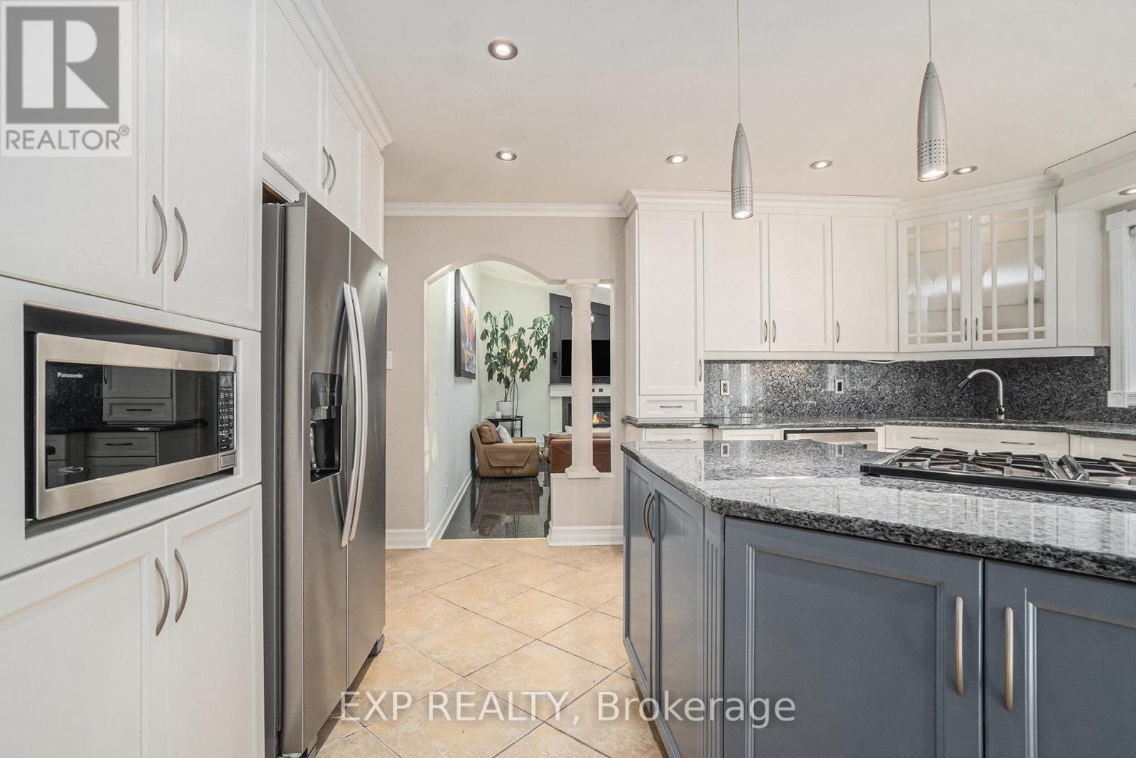 












150 TOPAZE AVENUE

,
Ottawa,




Ontario
K4B1K1

