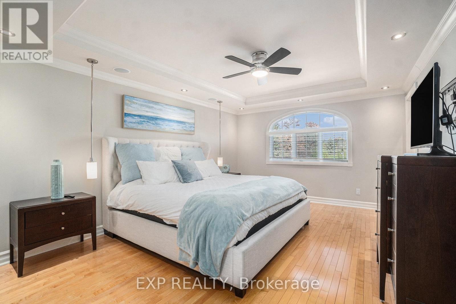 












150 TOPAZE AVENUE

,
Ottawa,




Ontario
K4B1K1

