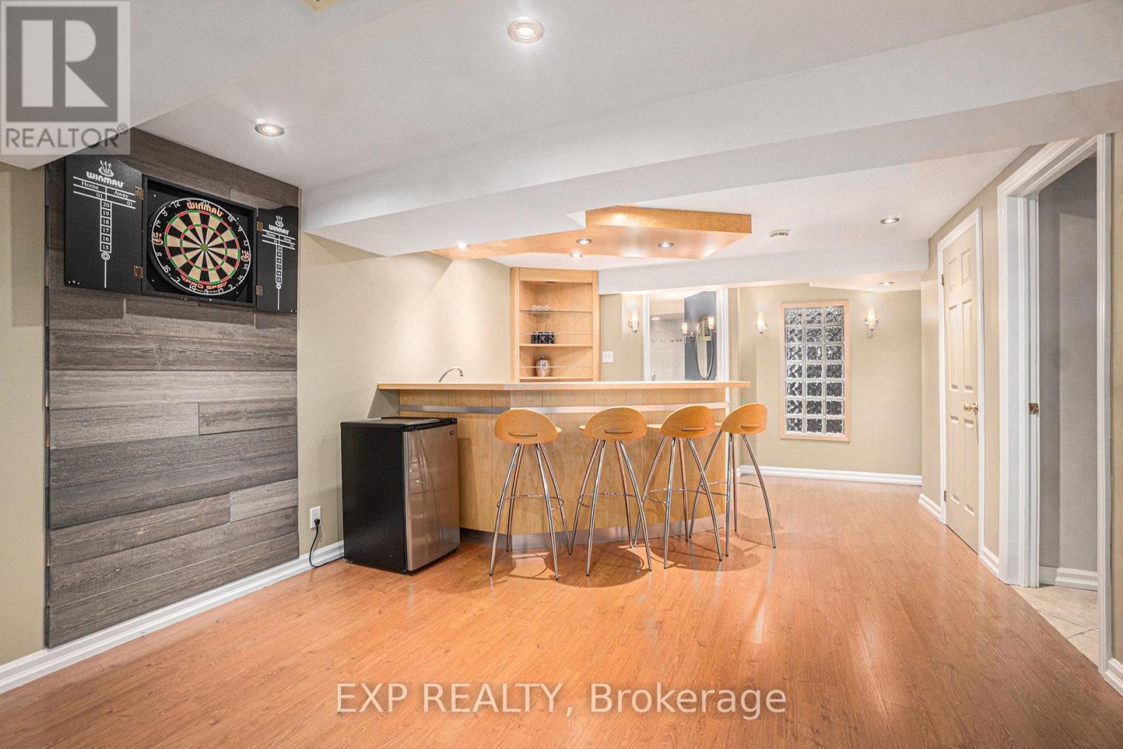 












150 TOPAZE AVENUE

,
Ottawa,




Ontario
K4B1K1

