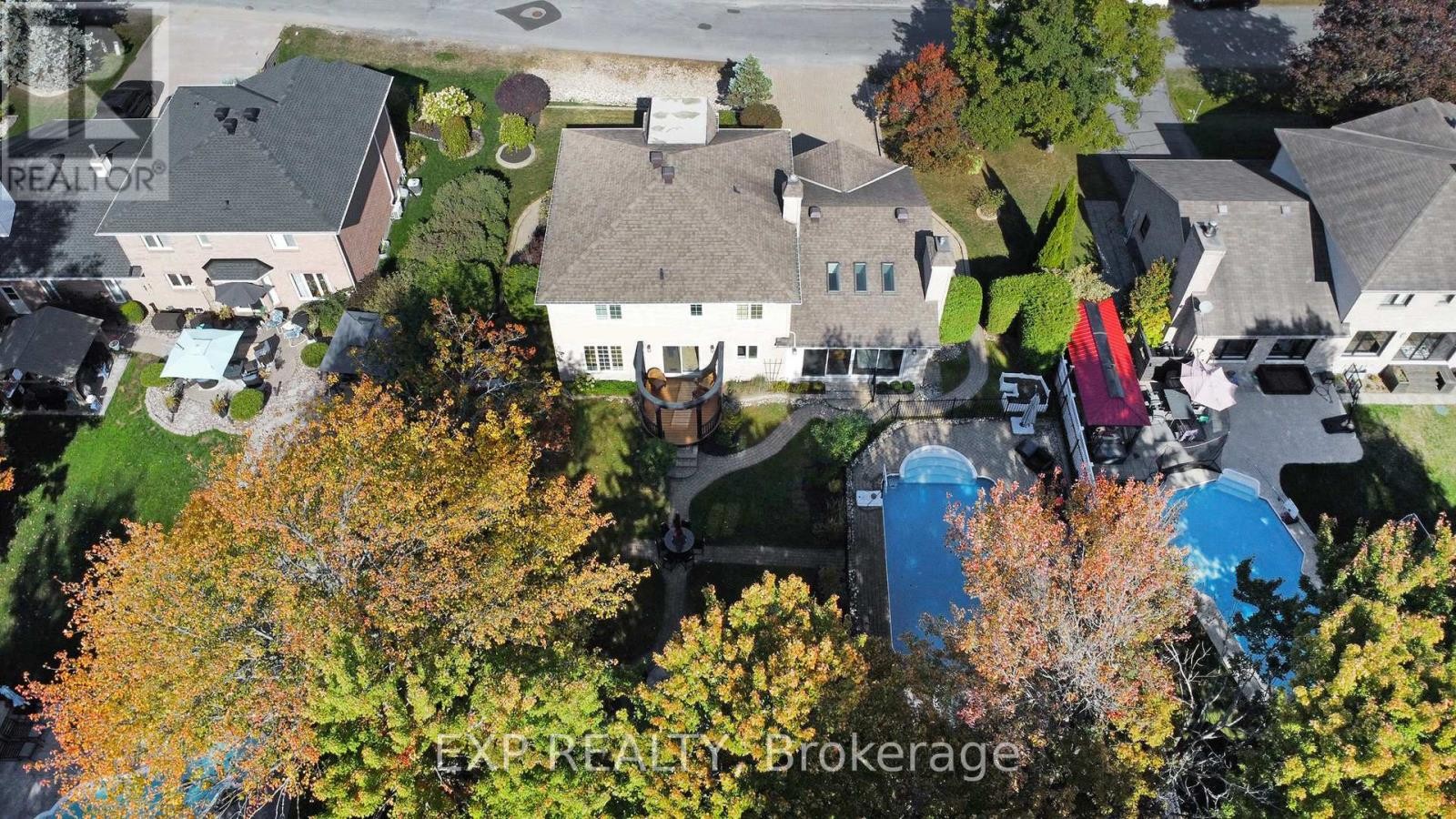 












150 TOPAZE AVENUE

,
Ottawa,




Ontario
K4B1K1

