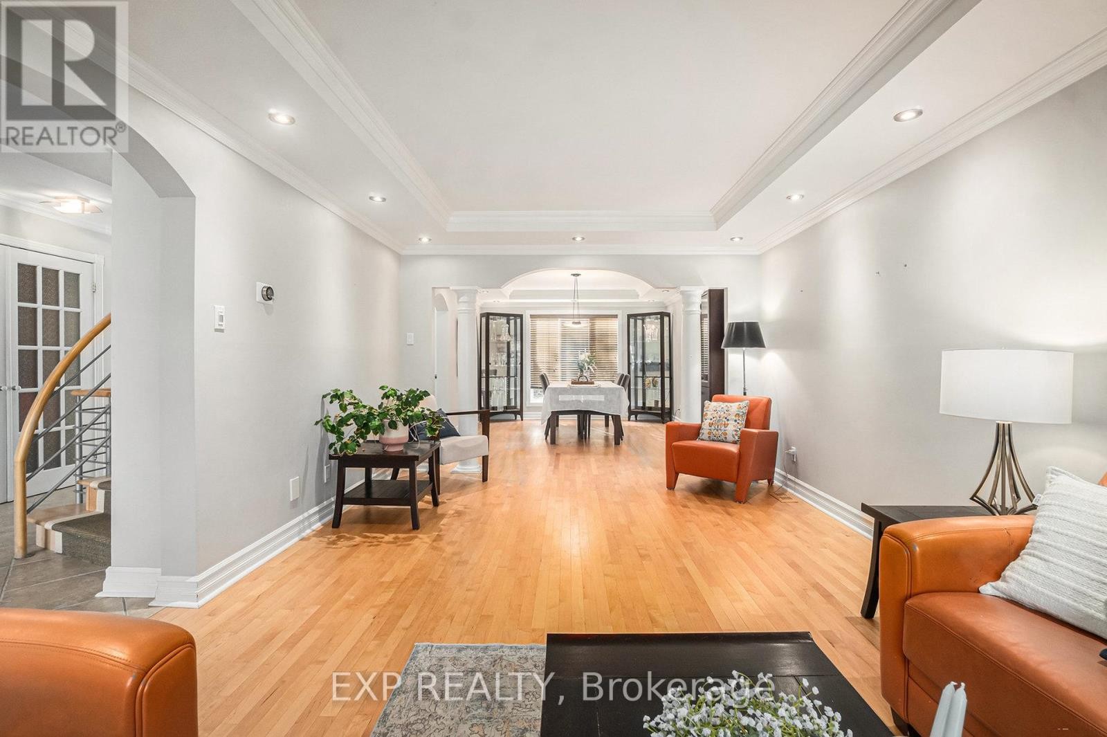 












150 TOPAZE AVENUE

,
Ottawa,




Ontario
K4B1K1

