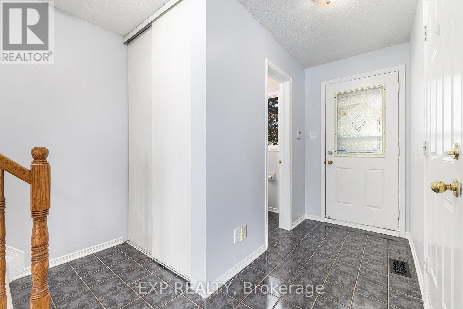 












103 BANCHORY CRESCENT

,
Ottawa,




Ontario
K2K2V2

