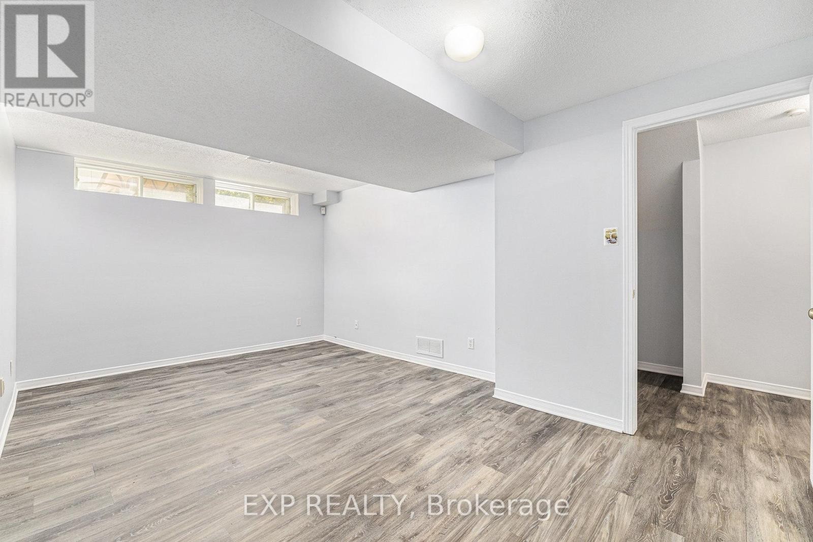 












103 BANCHORY CRESCENT

,
Ottawa,




Ontario
K2K2V2

