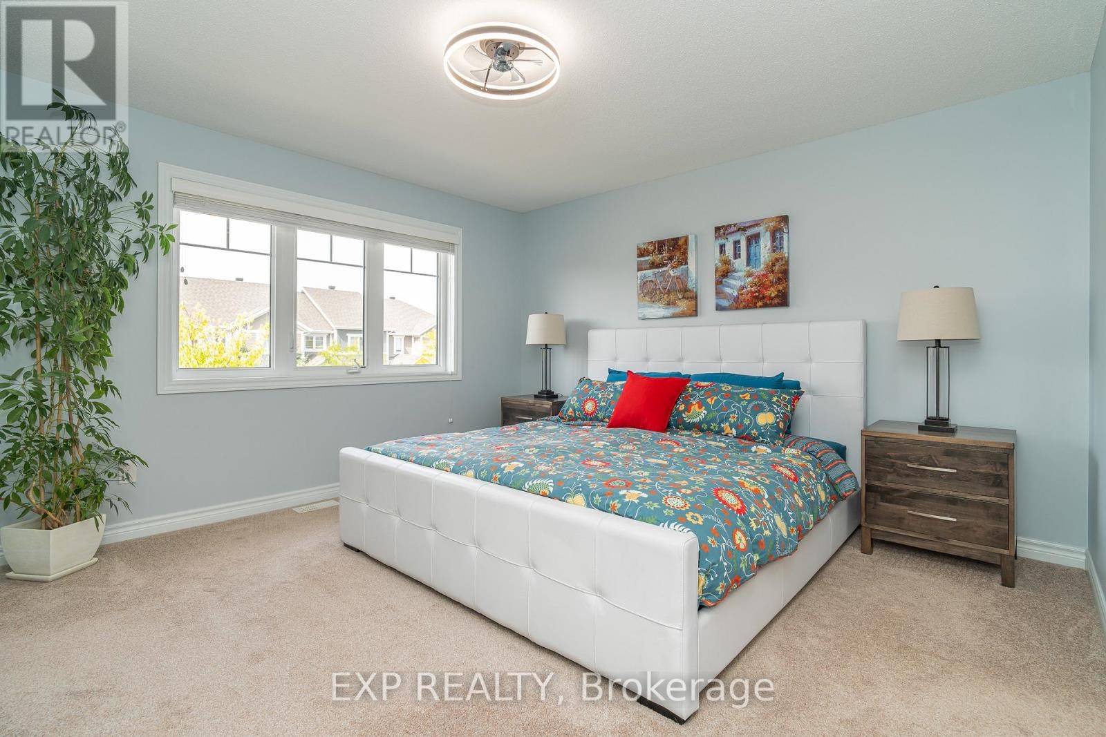 












406 SWEETFLAG STREET

,
Ottawa,




Ontario
K2J5Y6

