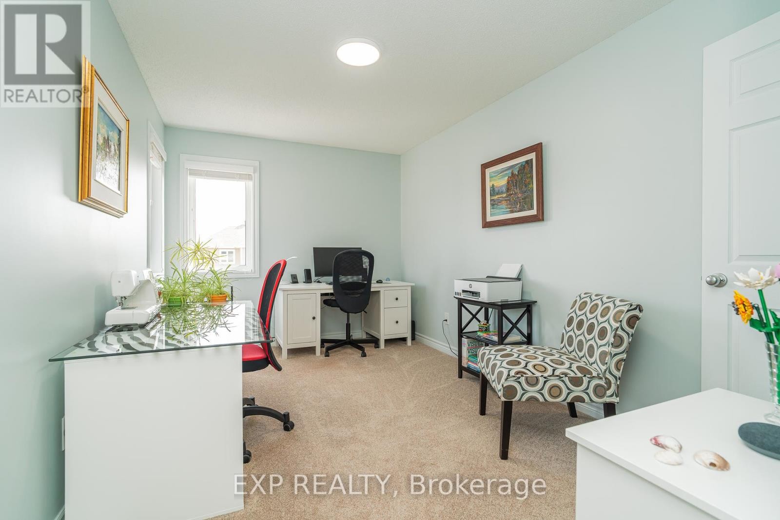 












406 SWEETFLAG STREET

,
Ottawa,




Ontario
K2J5Y6

