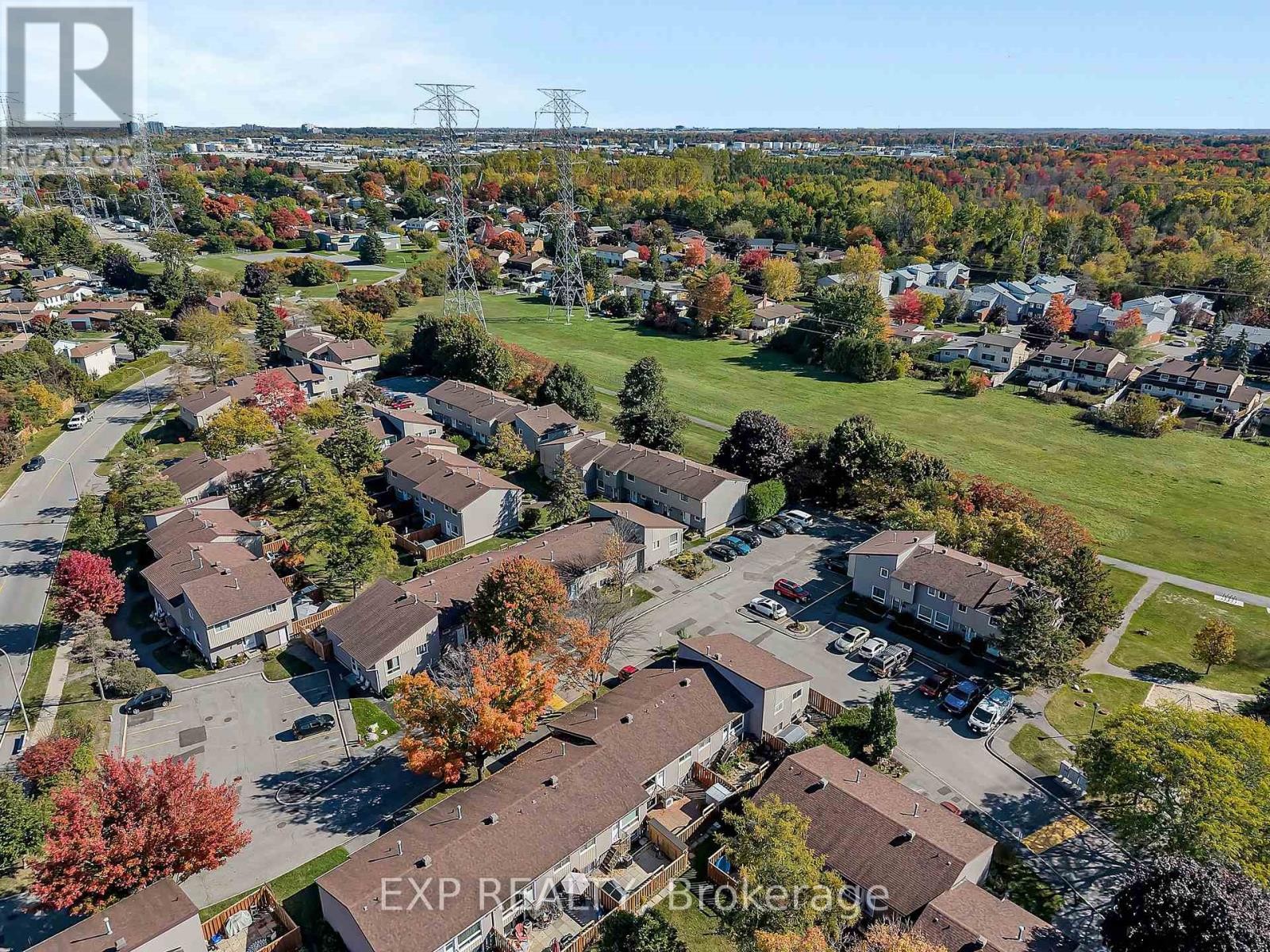 












266 WOODFIELD DRIVE

,
Ottawa,




Ontario
K2G3W9

