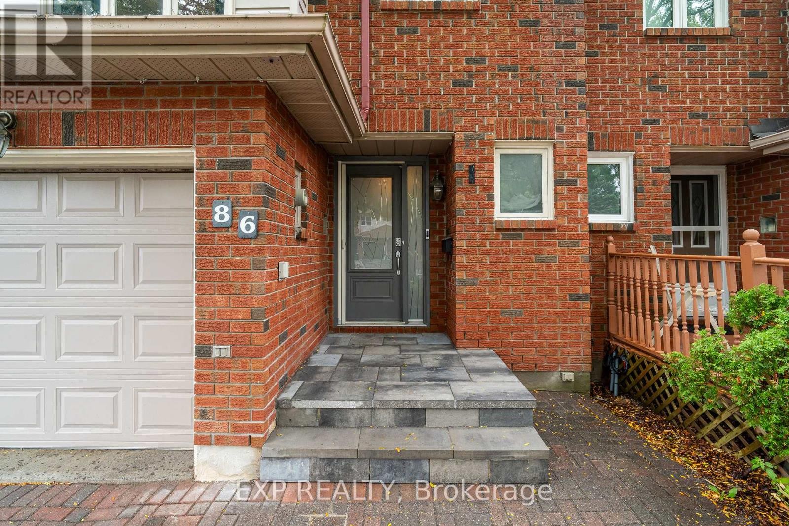 












86 FURLONG CRESCENT

,
Ottawa,




Ontario
K2M2H9

