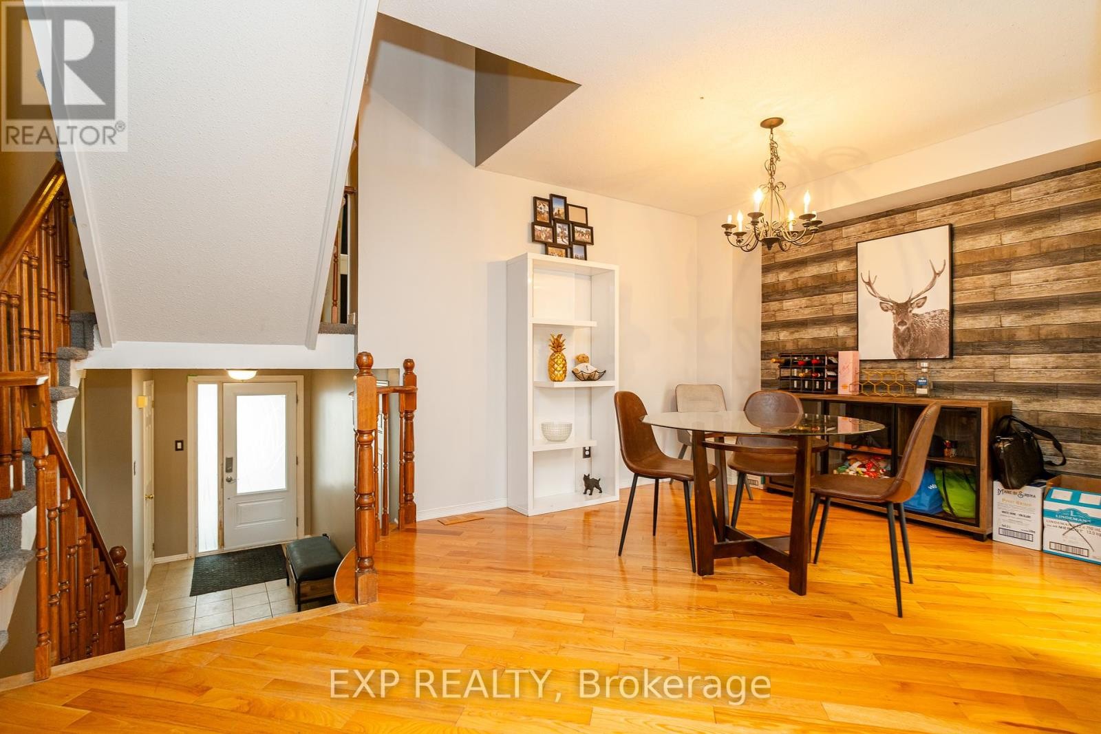 












86 FURLONG CRESCENT

,
Ottawa,




Ontario
K2M2H9

