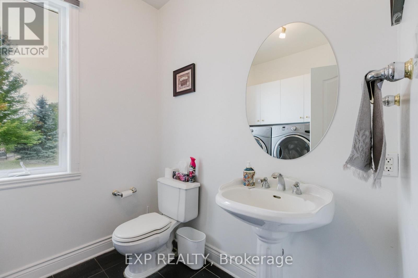 












5472 WICKLOW DRIVE

,
Ottawa,




Ontario
K4M1C4

