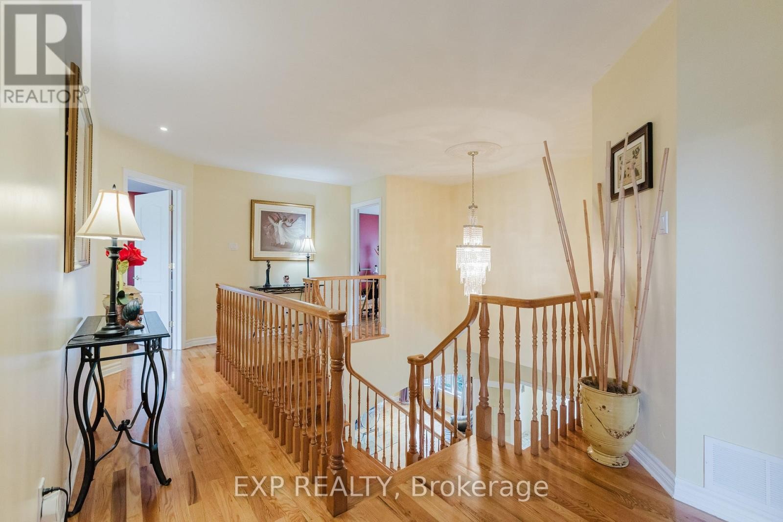 












5472 WICKLOW DRIVE

,
Ottawa,




Ontario
K4M1C4

