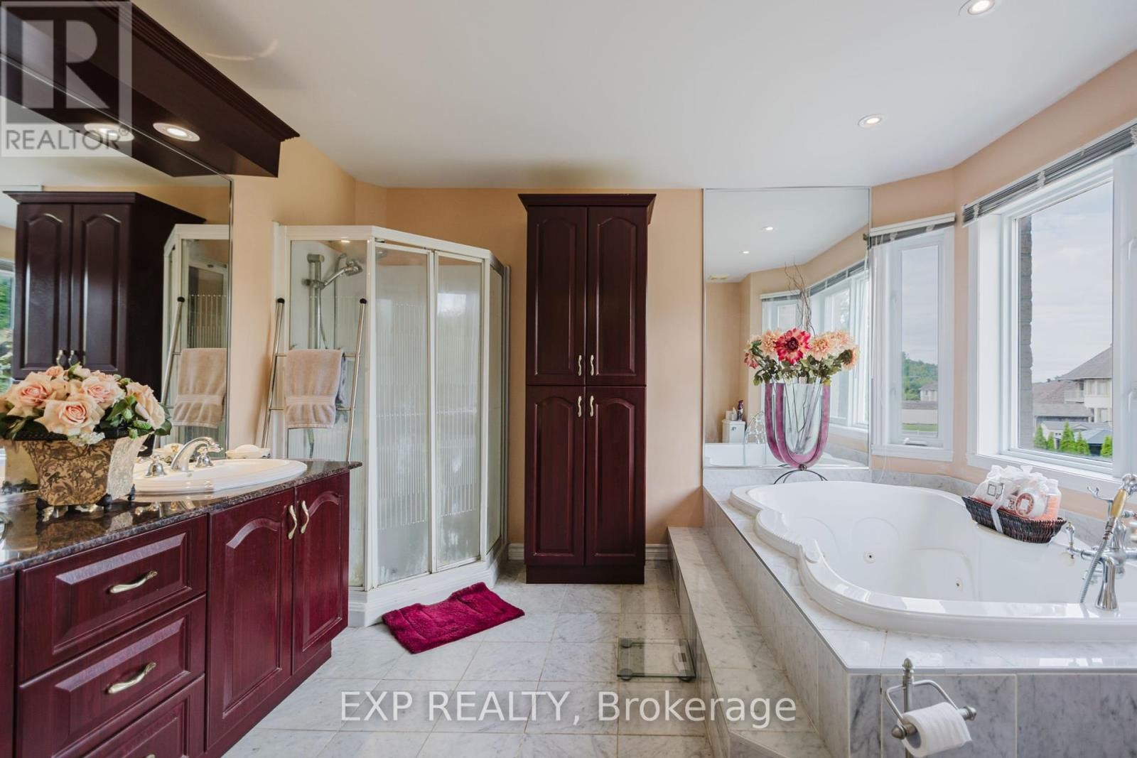 












5472 WICKLOW DRIVE

,
Ottawa,




Ontario
K4M1C4

