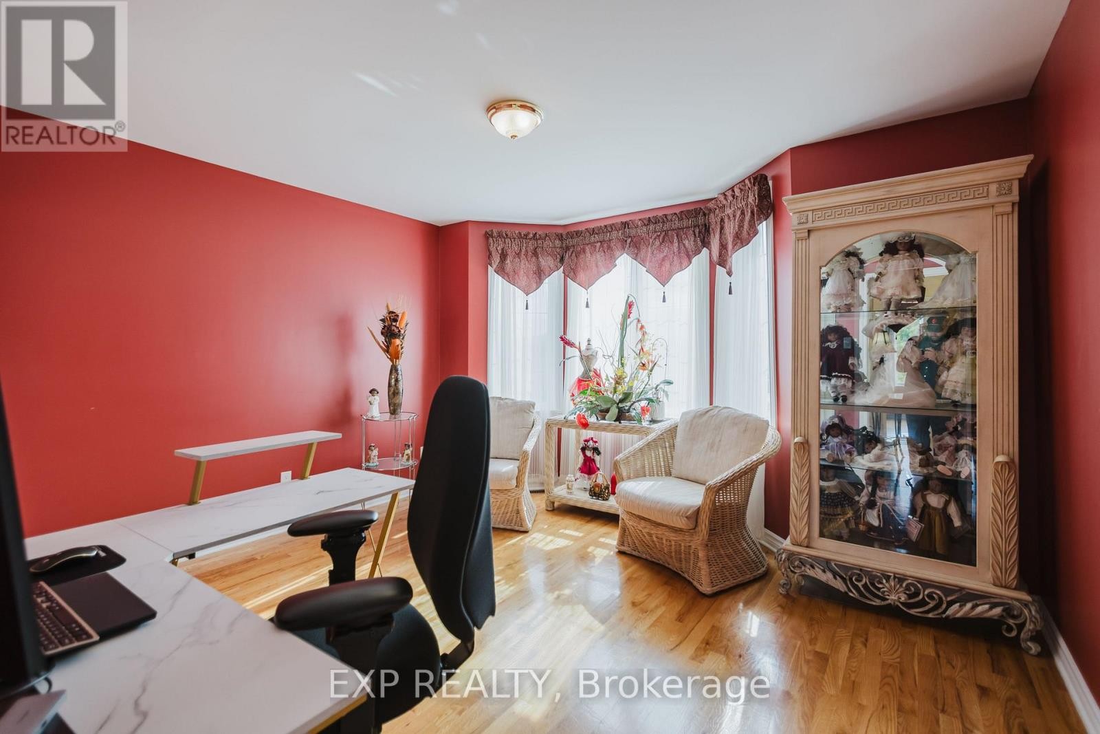 












5472 WICKLOW DRIVE

,
Ottawa,




Ontario
K4M1C4


