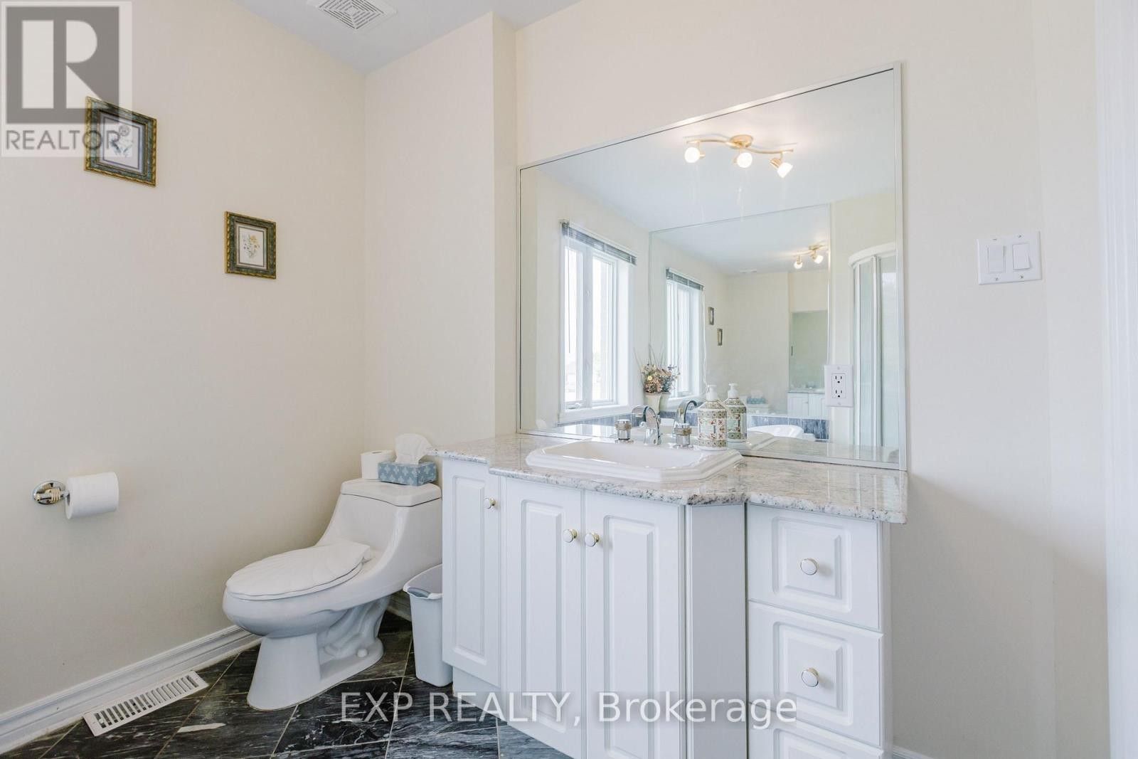 












5472 WICKLOW DRIVE

,
Ottawa,




Ontario
K4M1C4

