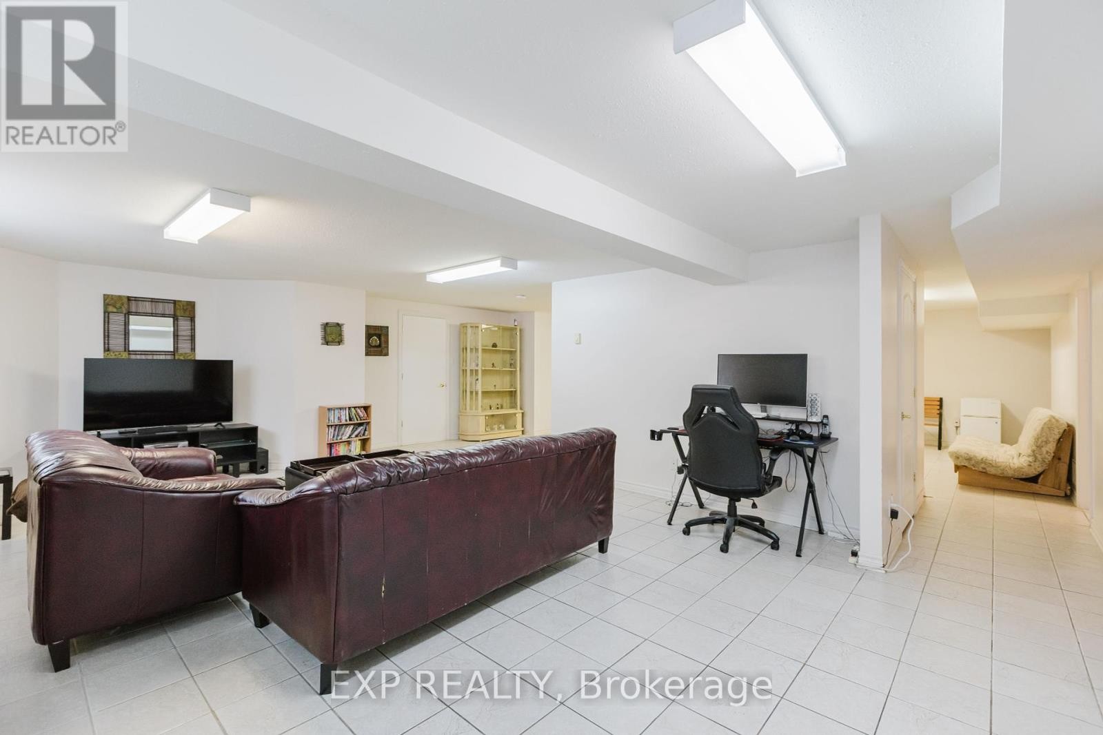 












5472 WICKLOW DRIVE

,
Ottawa,




Ontario
K4M1C4

