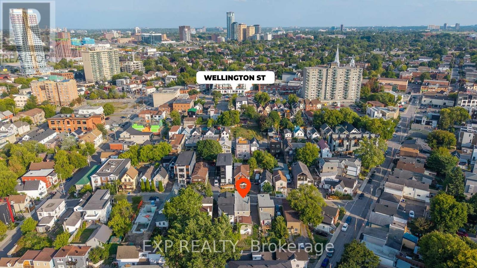 












23 LOWREY STREET

,
Ottawa,




Ontario
K1Y2S5

