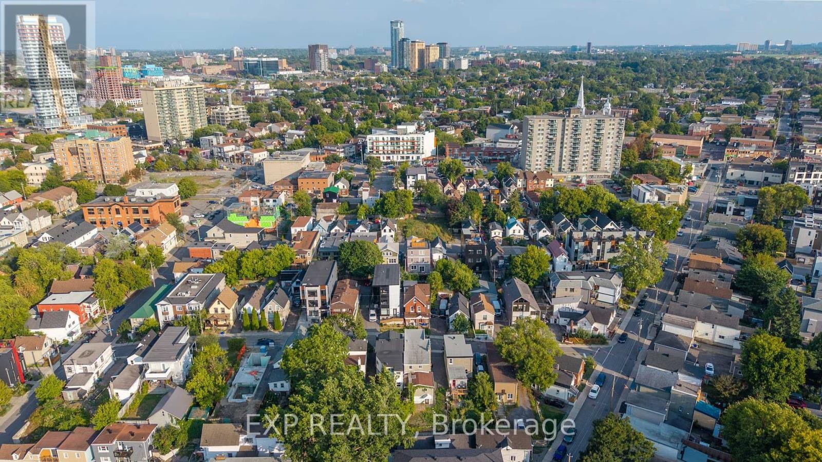 












23 LOWREY STREET

,
Ottawa,




Ontario
K1Y2S5

