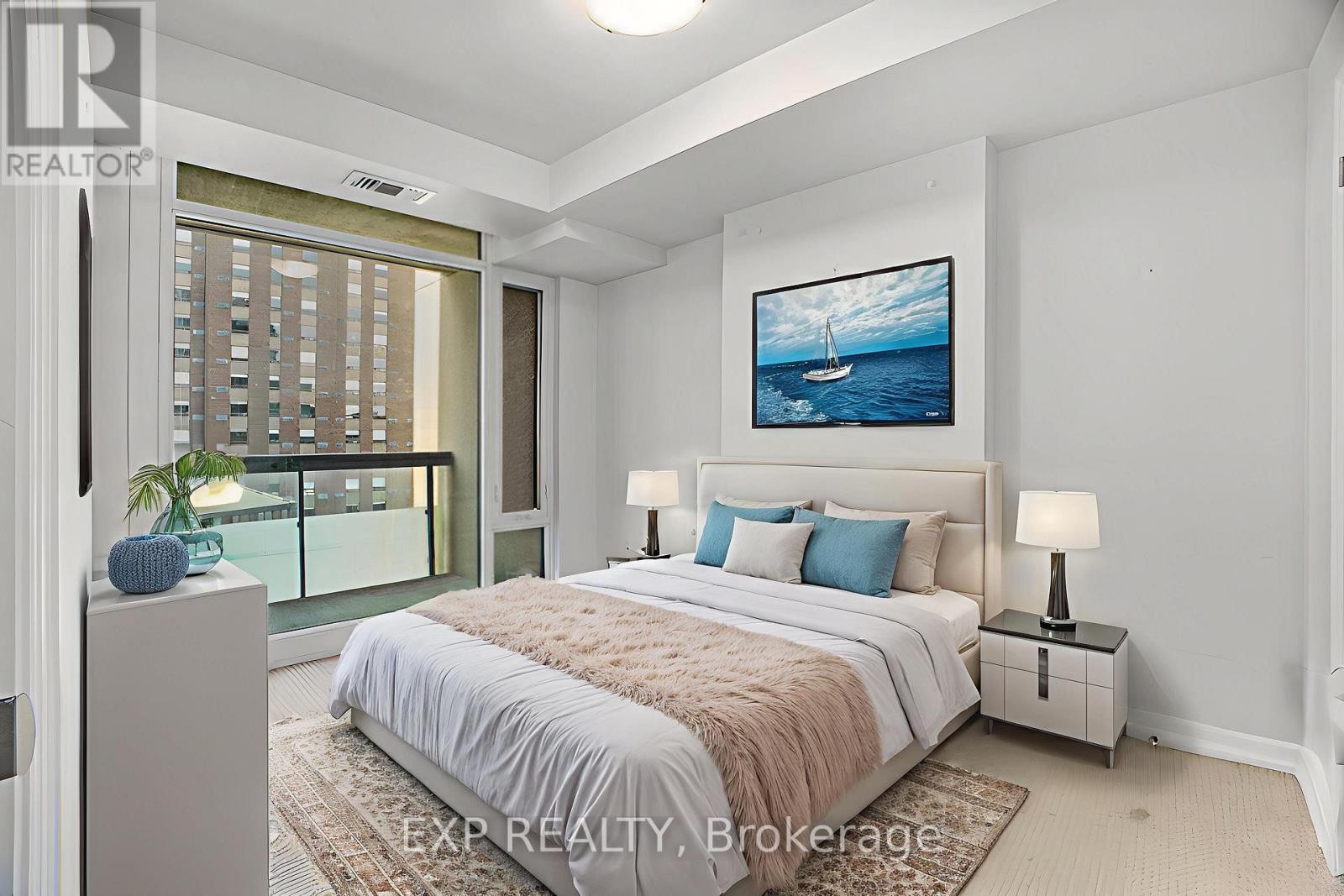 












609 - 238 BESSERER STREET

,
Ottawa,




Ontario
K1N6B1

