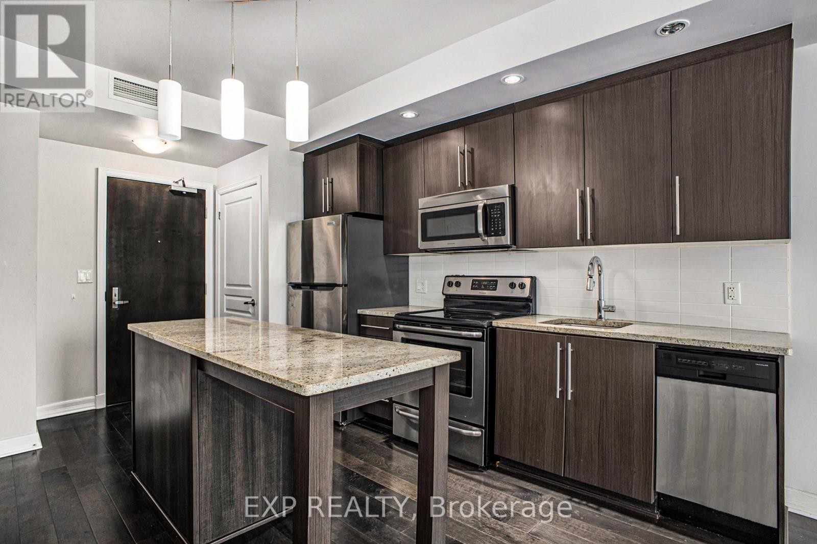 












609 - 238 BESSERER STREET

,
Ottawa,




Ontario
K1N6B1

