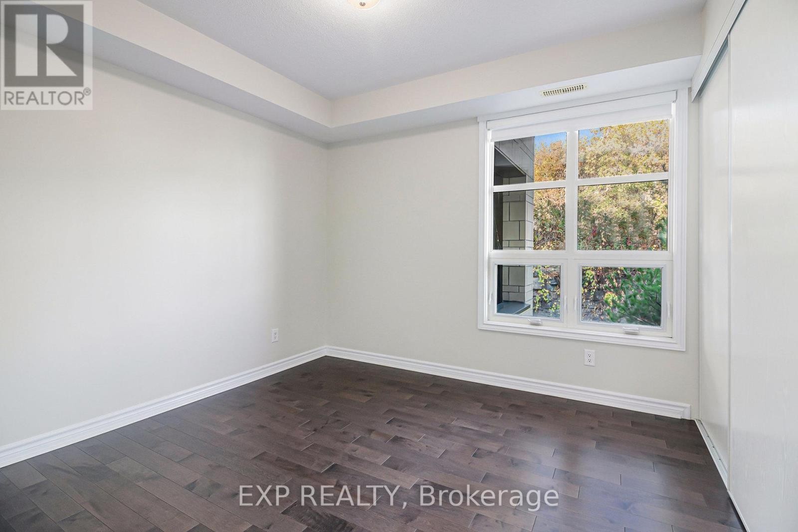 












205 - 100 MONTBLANC PRIVATE

,
Ottawa,




Ontario
K1C0B2

