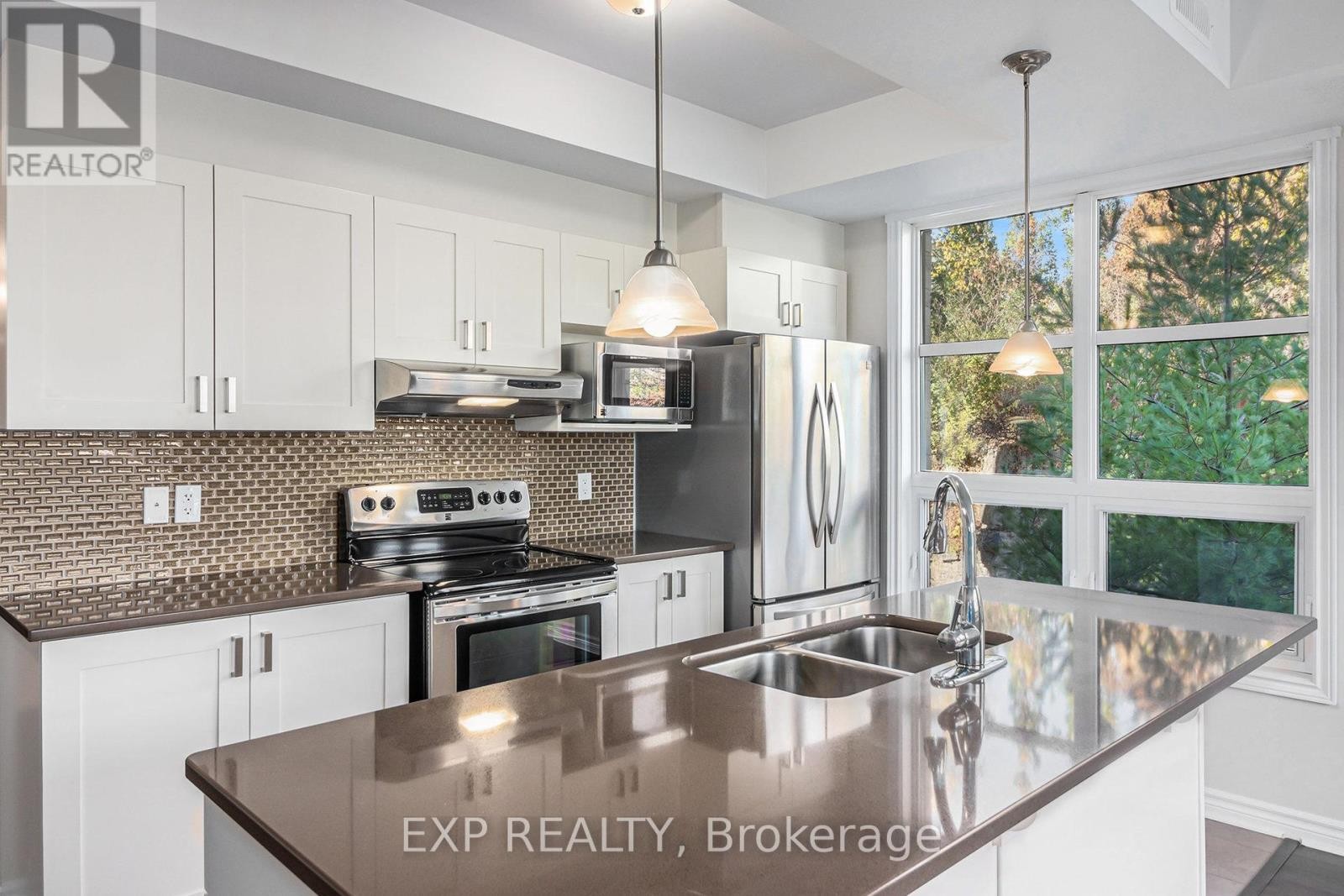 












205 - 100 MONTBLANC PRIVATE

,
Ottawa,




Ontario
K1C0B2

