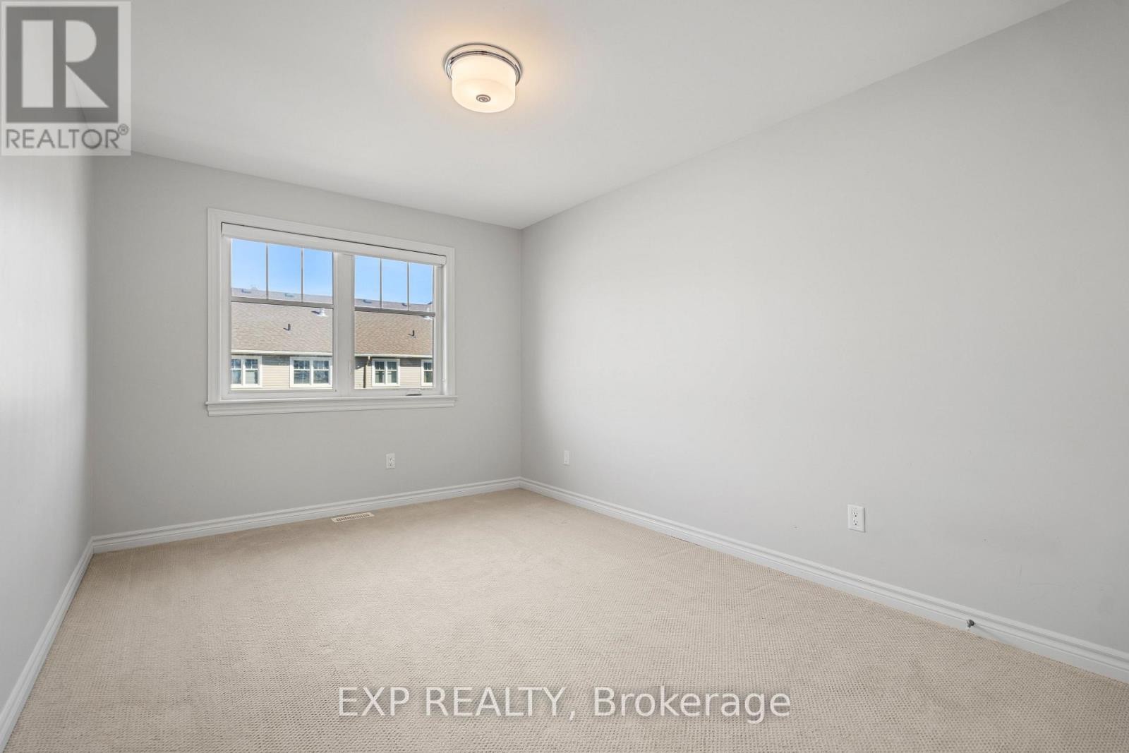 












512 EDENWYLDE DRIVE E

,
Ottawa,




Ontario
K2S2K4

