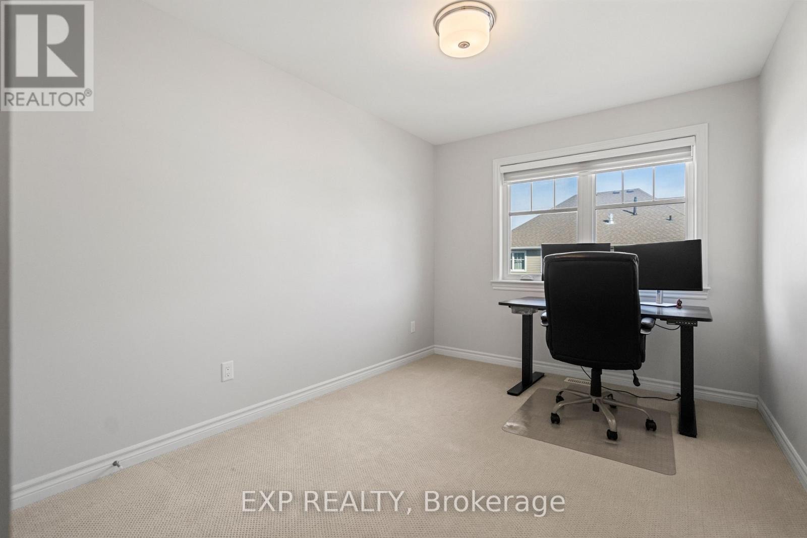 












512 EDENWYLDE DRIVE E

,
Ottawa,




Ontario
K2S2K4

