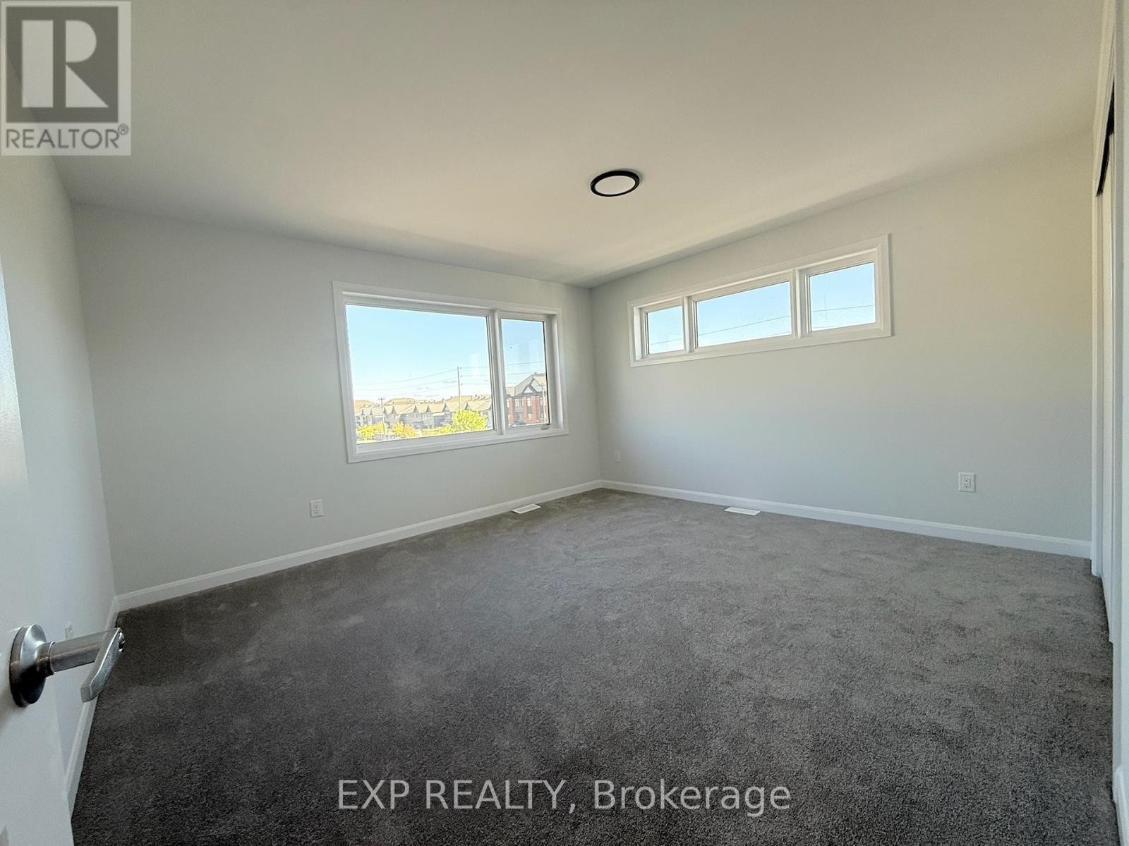 












UNIT # 2 - 101 GLENROY GILBERT DRIVE

,
Ottawa,




Ontario
K2J7N6

