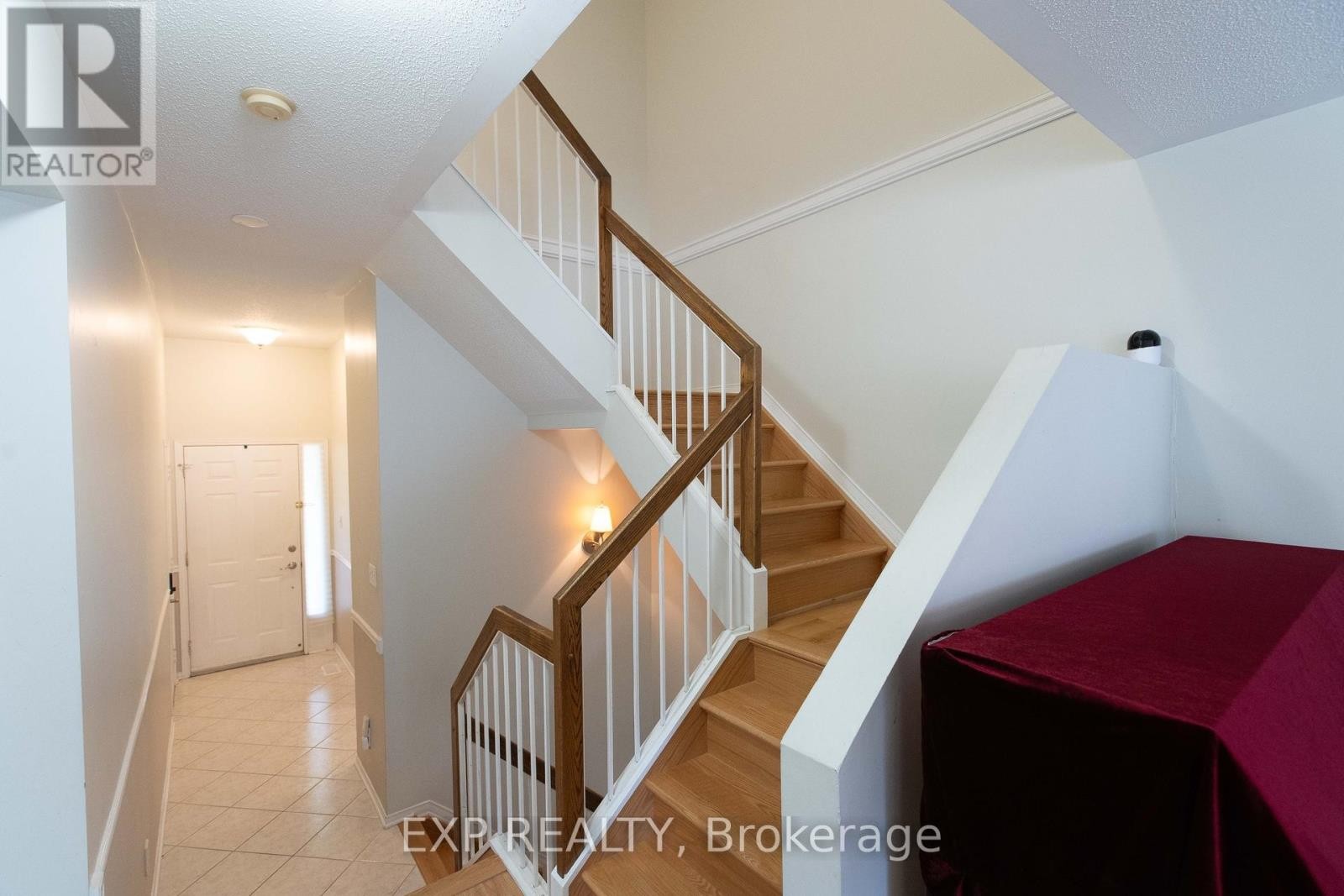 












54 SHEPPARD'S GLEN AVENUE

,
Ottawa,




Ontario
K2M2M9

