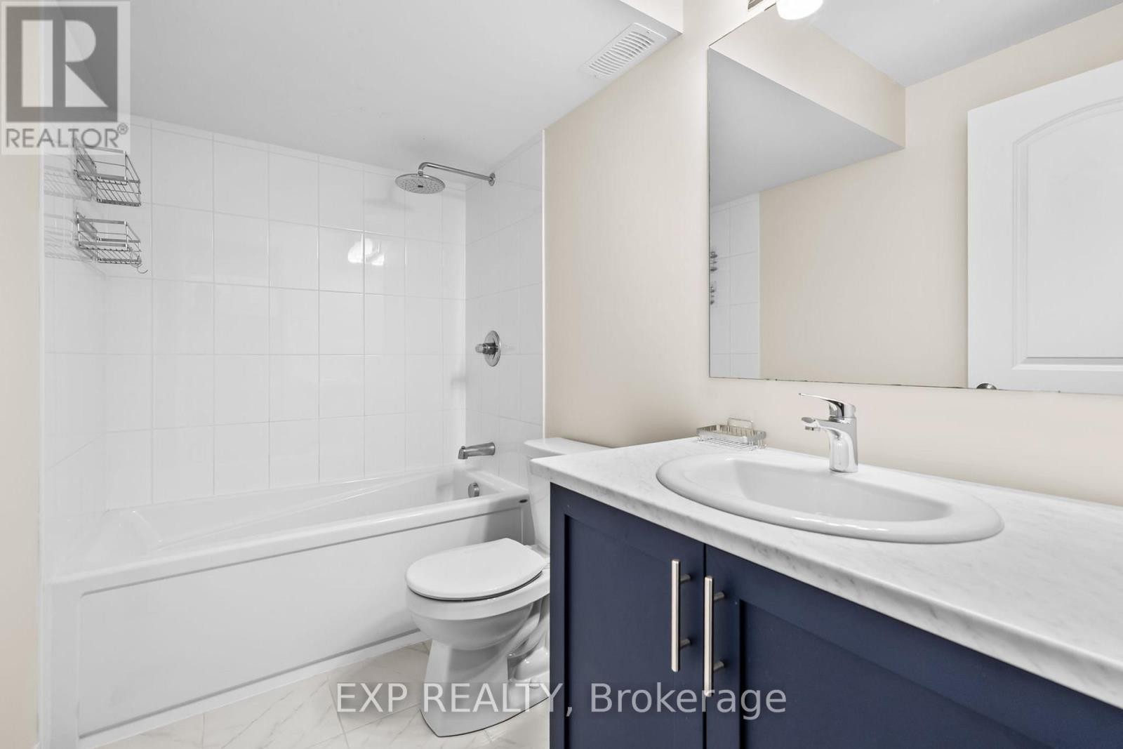 












807 MERCIER CRESCENT E

,
Ottawa,




Ontario
K1W1E6

