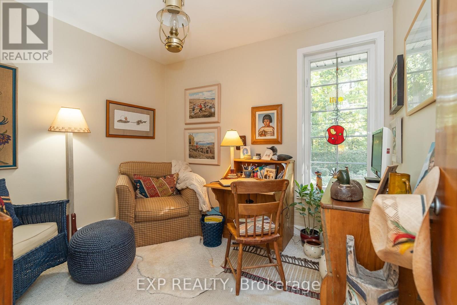 












504 THESSALY CIRCLE

,
Ottawa,




Ontario
K1H5W5

