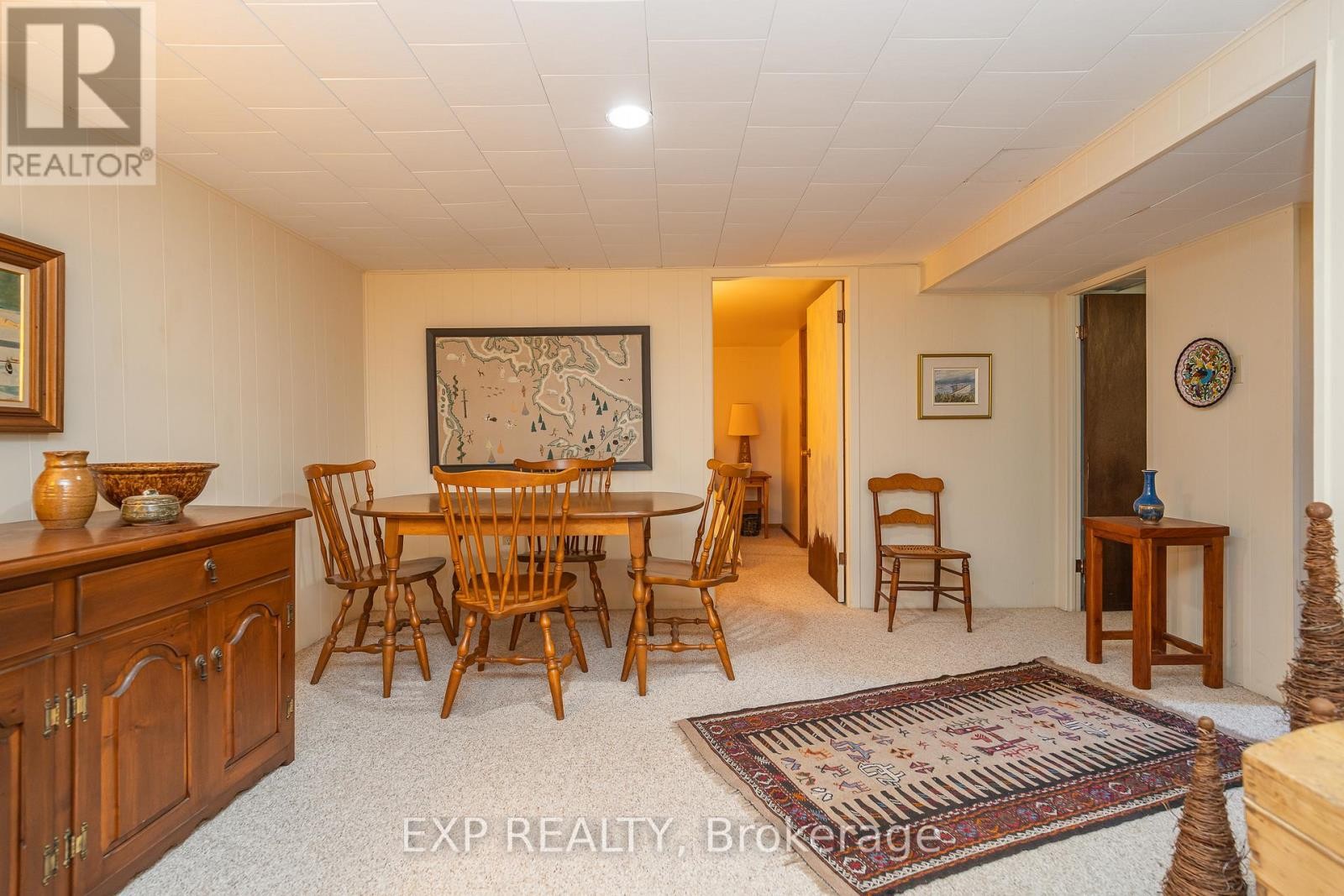












504 THESSALY CIRCLE

,
Ottawa,




Ontario
K1H5W5

