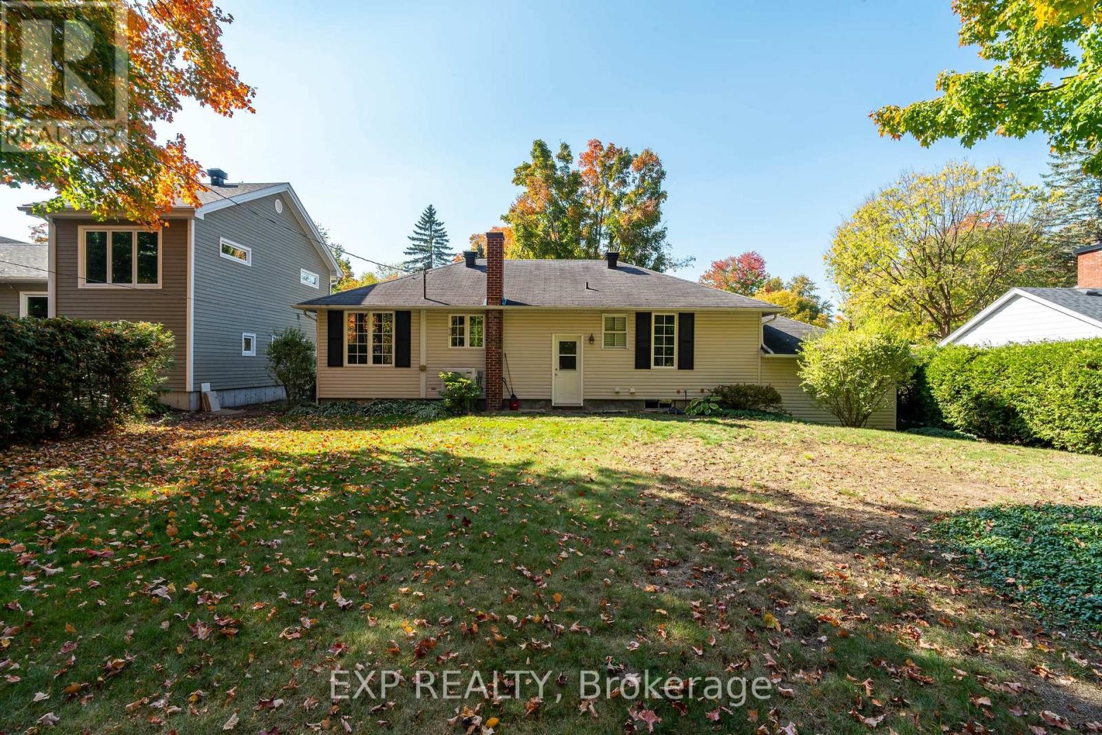 












504 THESSALY CIRCLE

,
Ottawa,




Ontario
K1H5W5


