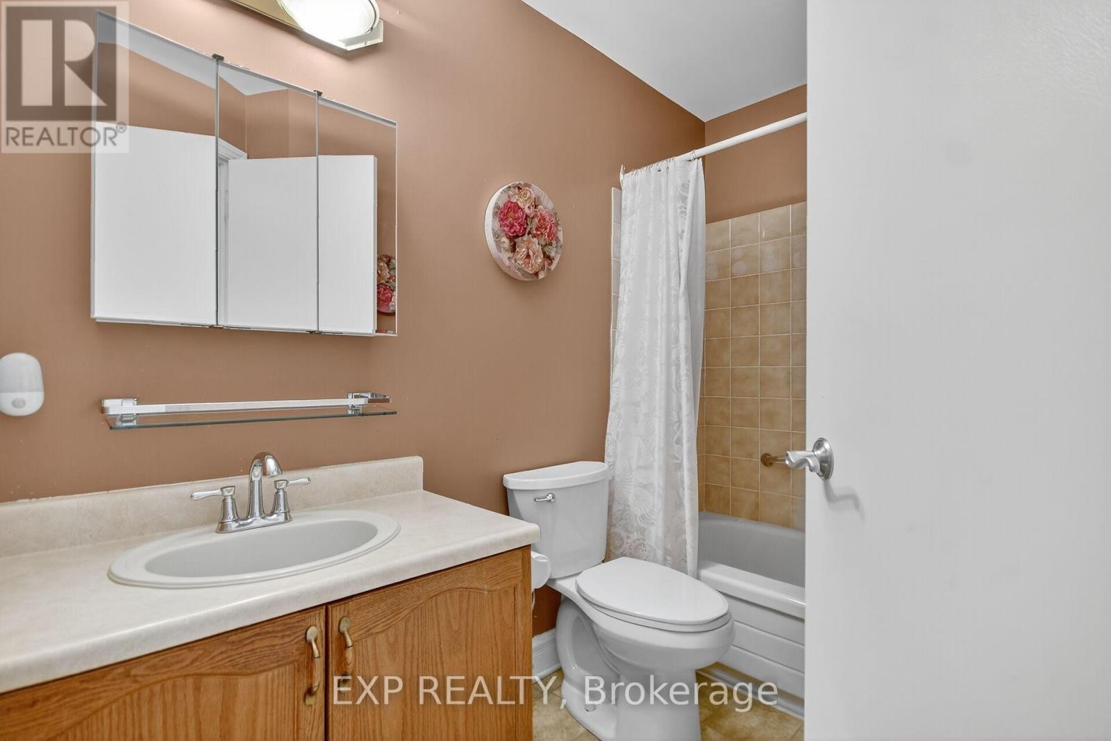 












302 - 1 ROSAMOND STREET E

,
Mississippi Mills,




Ontario
K0A1A0

