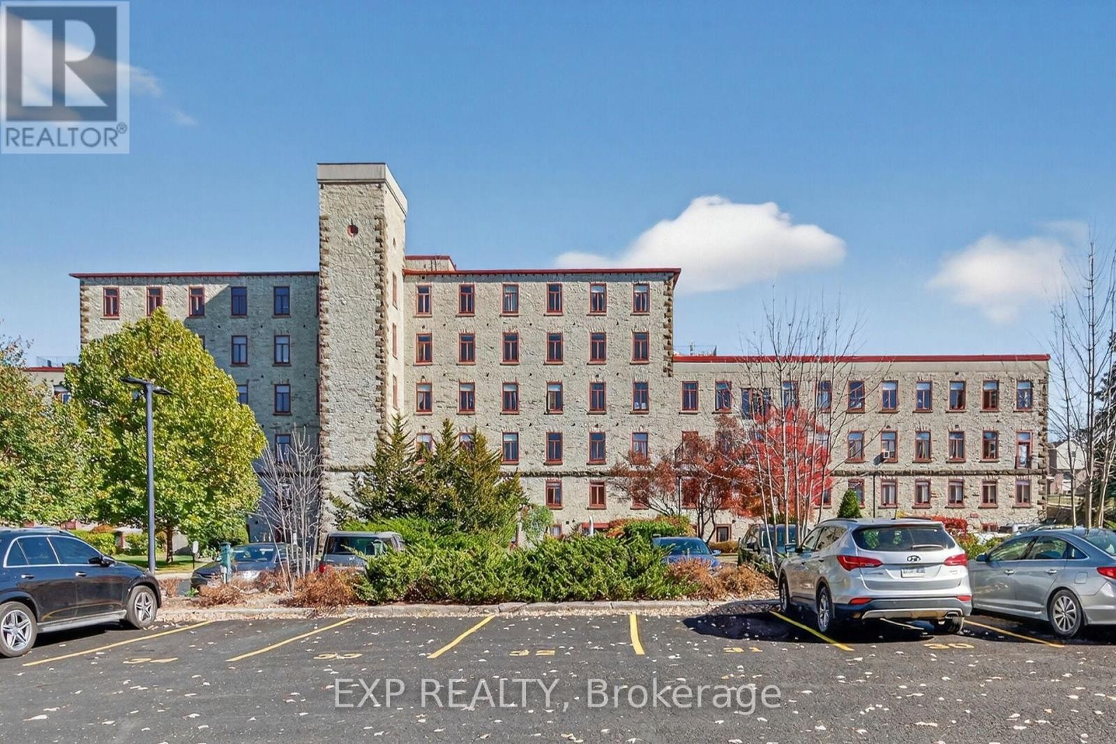 












302 - 1 ROSAMOND STREET E

,
Mississippi Mills,




Ontario
K0A1A0

