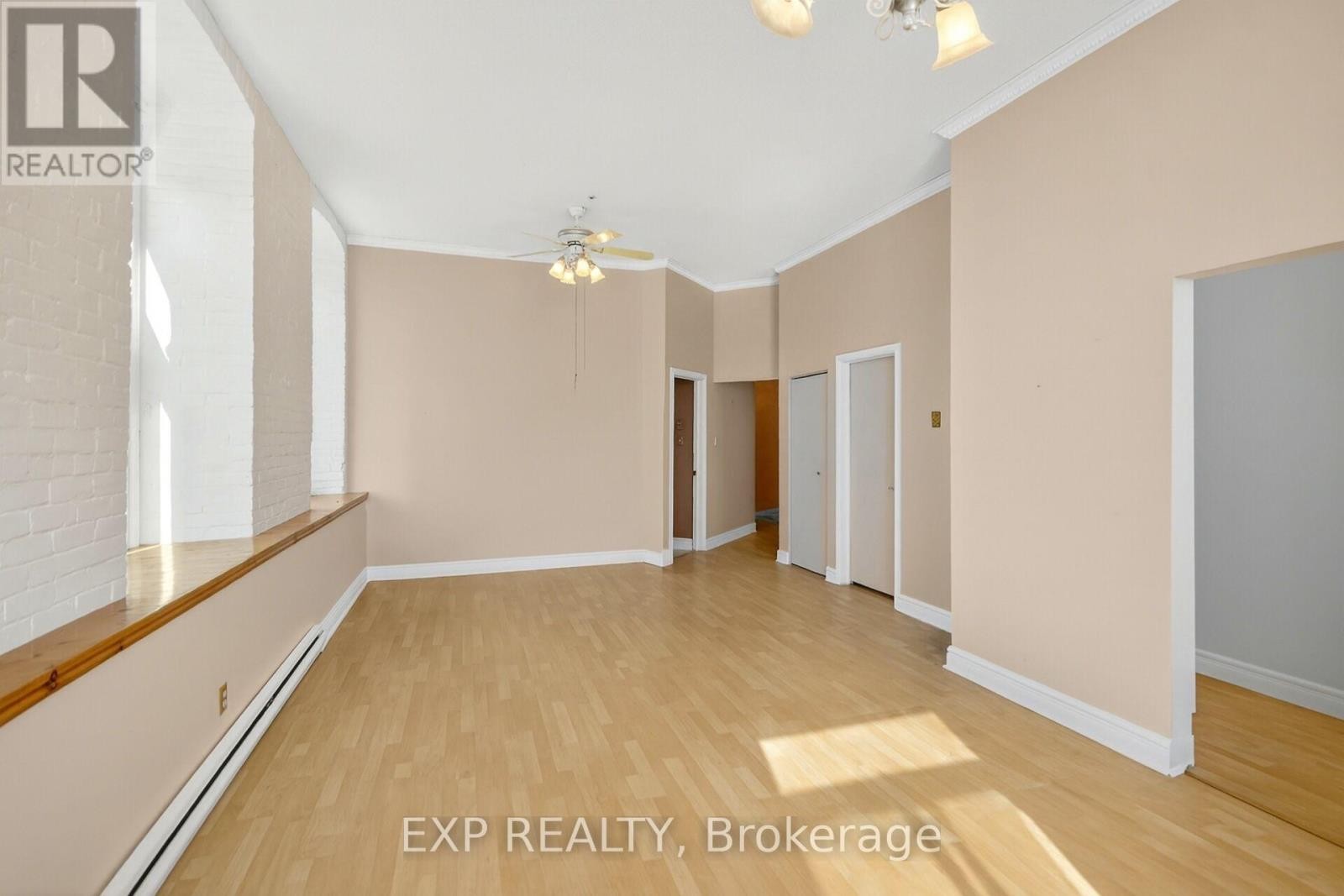 












302 - 1 ROSAMOND STREET E

,
Mississippi Mills,




Ontario
K0A1A0

