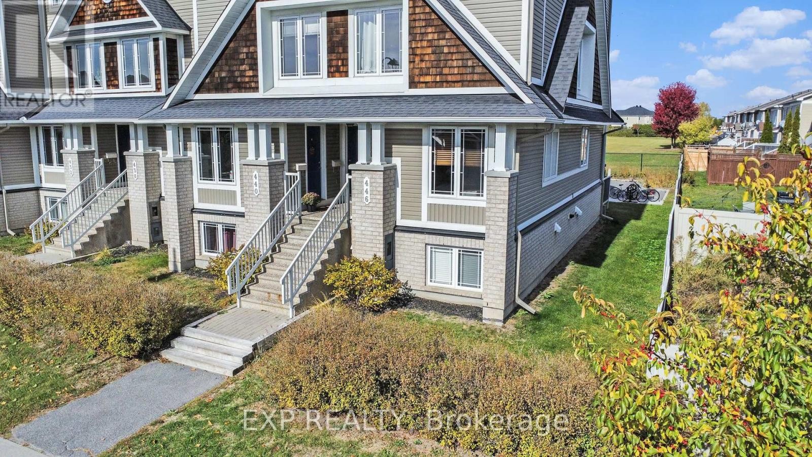 












446 HARVEST VALLEY AVENUE

,
Ottawa,




Ontario
K4A0V6

