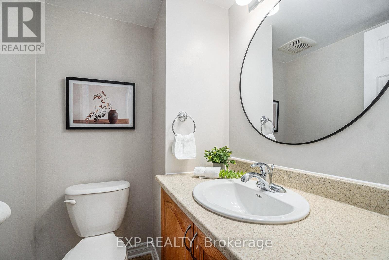 












446 HARVEST VALLEY AVENUE

,
Ottawa,




Ontario
K4A0V6

