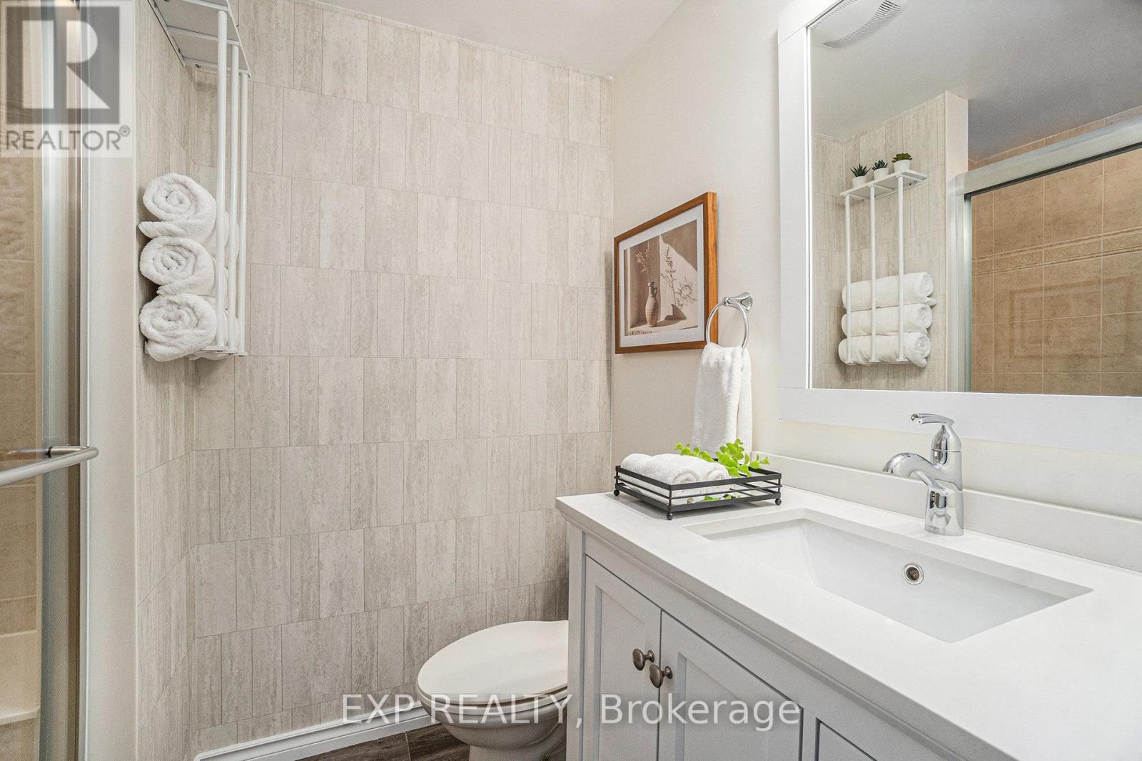 












446 HARVEST VALLEY AVENUE

,
Ottawa,




Ontario
K4A0V6


