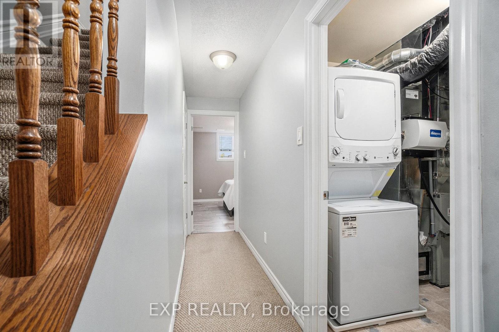 












446 HARVEST VALLEY AVENUE

,
Ottawa,




Ontario
K4A0V6

