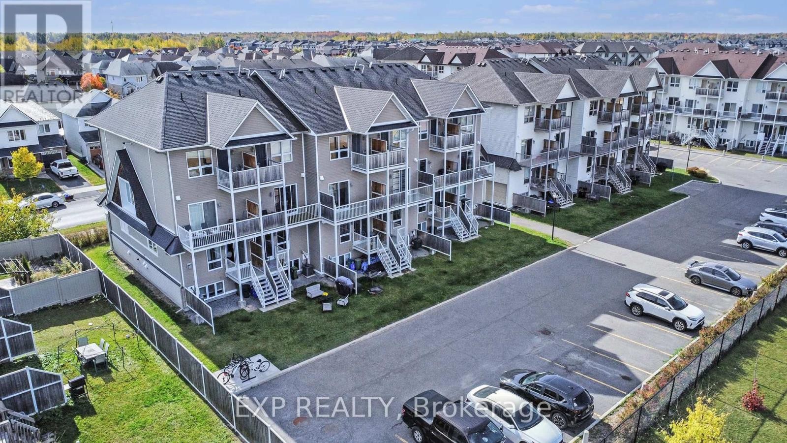 












446 HARVEST VALLEY AVENUE

,
Ottawa,




Ontario
K4A0V6

